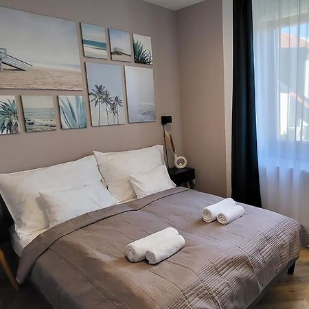 Dotis Apartman Tata Extérieur photo