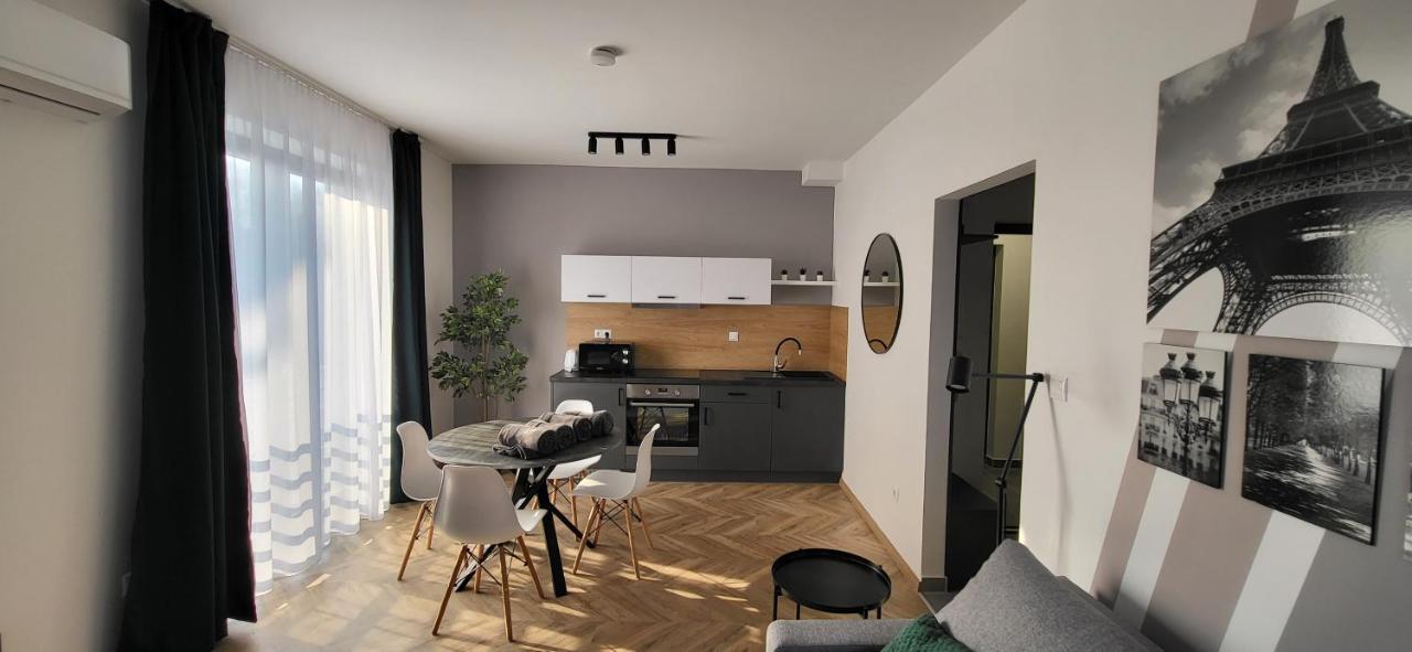 Dotis Apartman Tata Extérieur photo