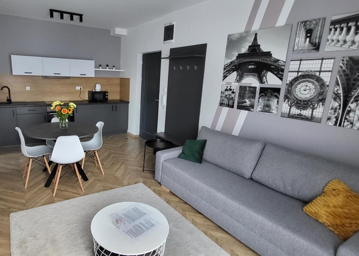 Dotis Apartman Tata Extérieur photo